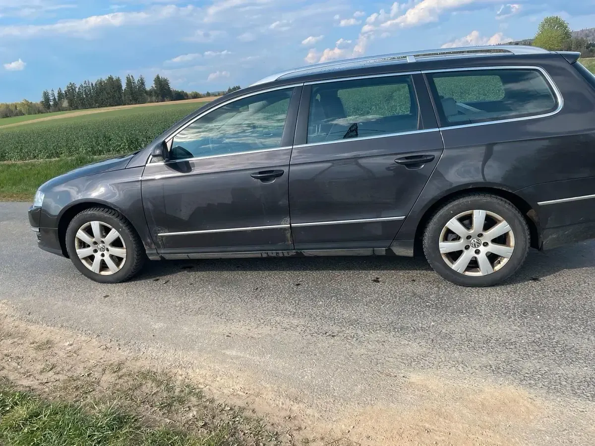 Używany VW Passat 140 KM (102 kW) 2007 Brązowy Kombi
