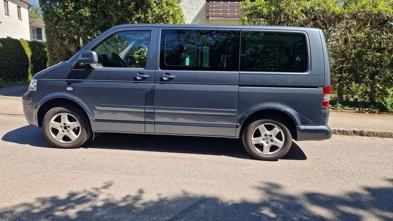 Grau Gebraucht 2006 VW T5 Highline Van | 9.500 € (Guter Preis) - Bild 1/4