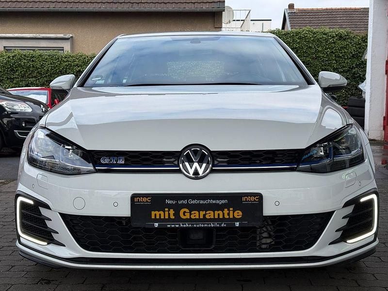 Gebraucht VW Golf VII GTE 204 PS (150 kW) 2018 Weiß Limousine