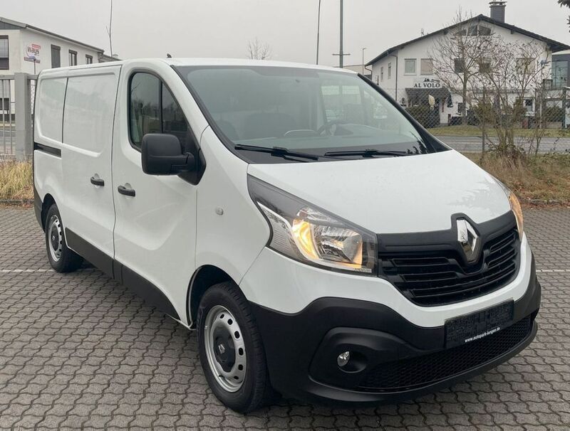 Weiß Gebraucht 2019 Renault Trafic Van | 13.780 € (Superpreis) - Bild 1/4