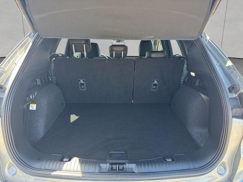 Gebraucht Ford Kuga ST-Line X 150 PS (110 kW) 2023 Mineral silber metallic SUV