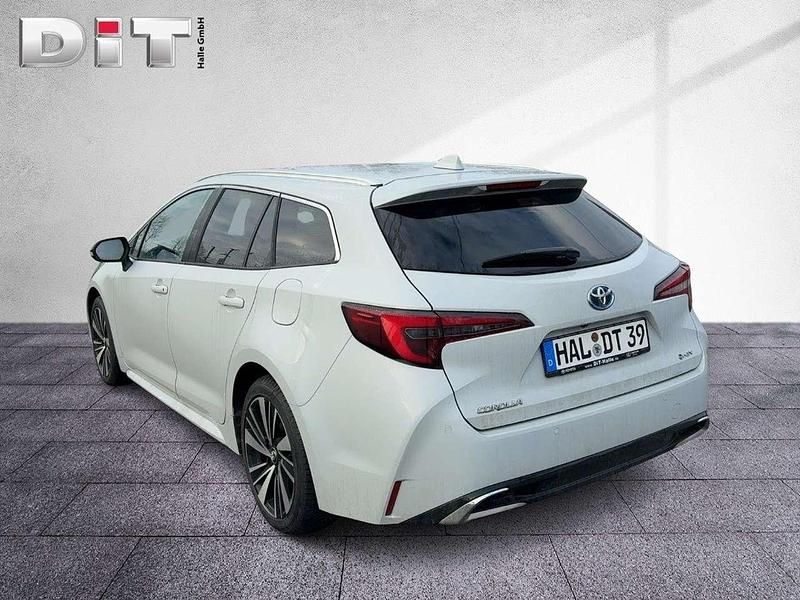 Gebraucht Toyota Corolla 140 PS (102 kW) 2025 Dynamicgrey metallic Kombi