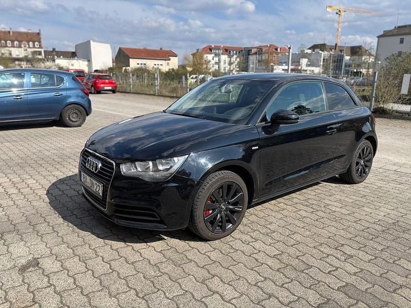 Gebraucht Audi A1 Ambition 105 PS (77 kW) 2011 Schwarz Kleinwagen