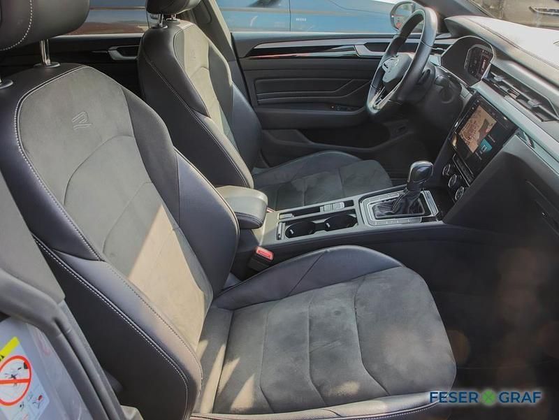 Gebraucht VW Arteon R-line 150 PS (110 kW) 2023 Mondsteingrau Kombi