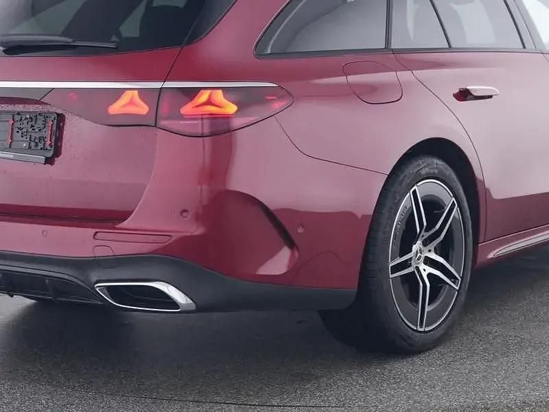 Gebraucht Mercedes E300 AMG 197 PS (144 kW) 2025 Andere Kombi