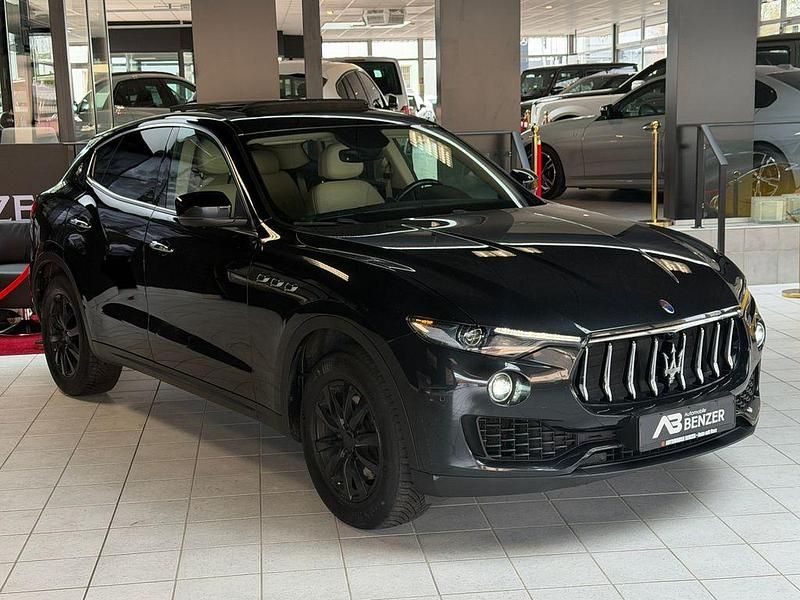 Gebraucht Maserati Levante 275 PS (202 kW) 2018 Other SUV