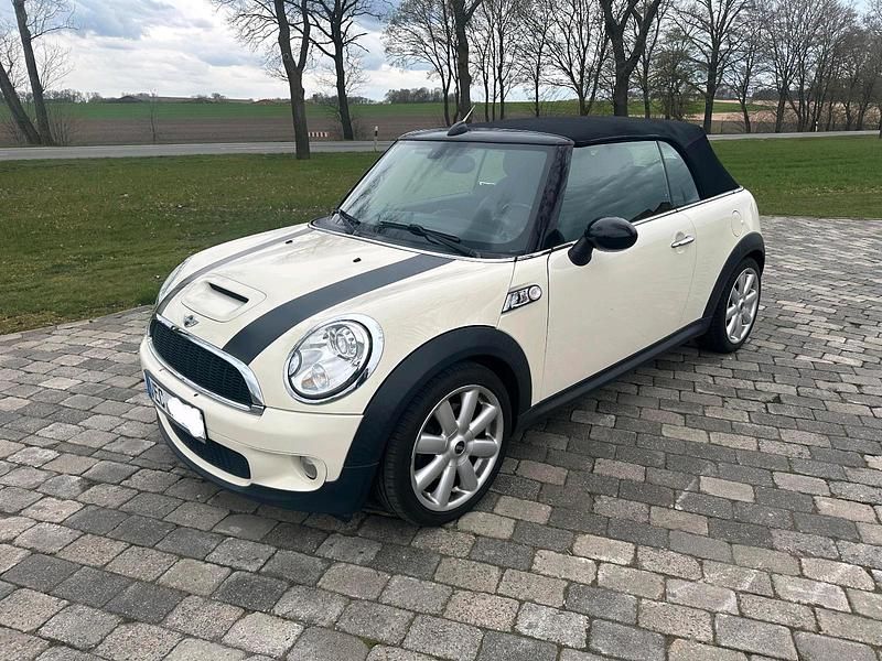 Gebraucht Mini Cooper S Cabriolet 183 PS (134 kW) 2010 Beige Cabrio