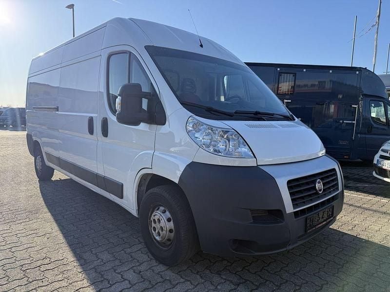 Gebraucht Fiat Ducato 131 PS (96 kW) 2011 Weiß Van