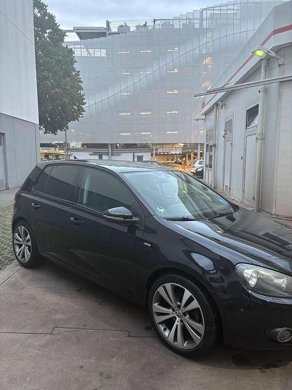 Gebraucht 2012 VW Golf Match Limousine | 6.900 € (Etwas zu teuer) - Bild 1/4