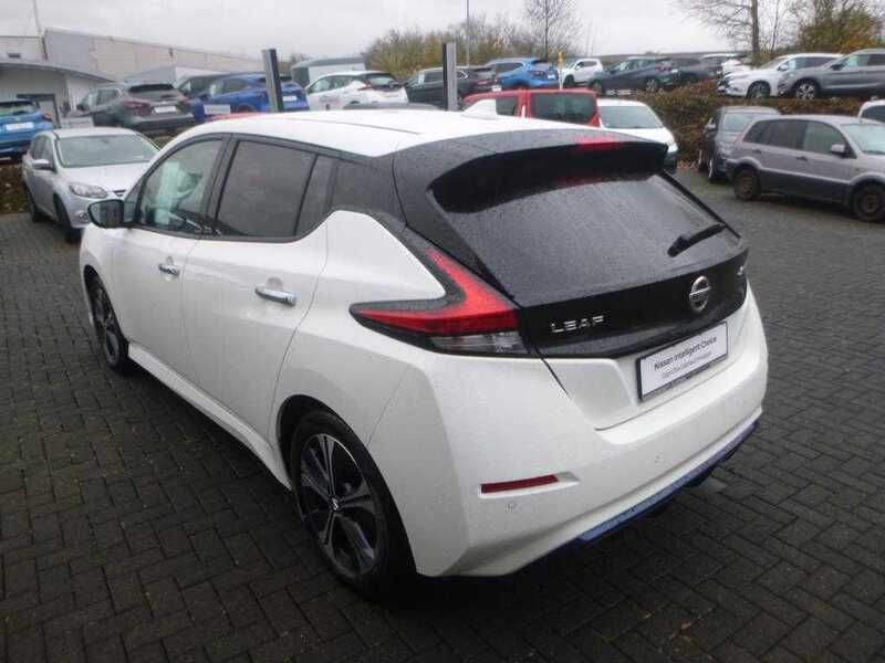 Gebraucht Nissan Leaf Tekna 160 kW (218 PS) 2022 Andere farbe Kleinwagen