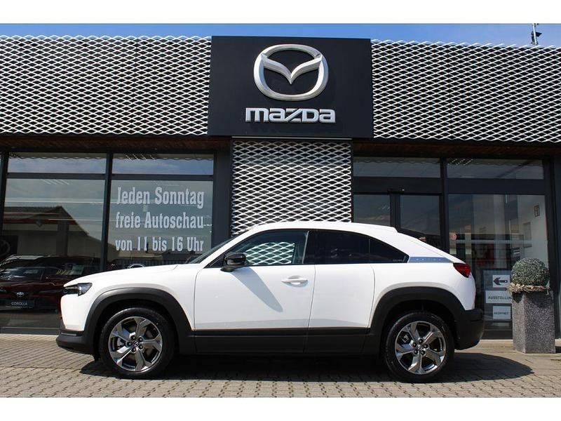 Gebraucht Mazda MX30 106 kW (145 PS) 2021 Arctic white SUV