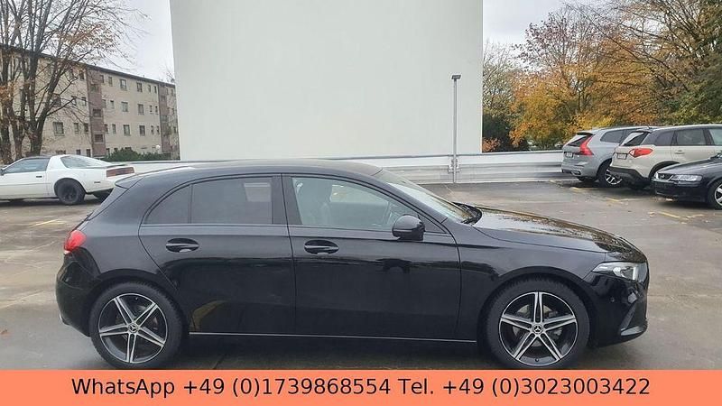 Gebraucht Mercedes A180 Progressive 136 PS (100 kW) 2019 Schwarz Limousine