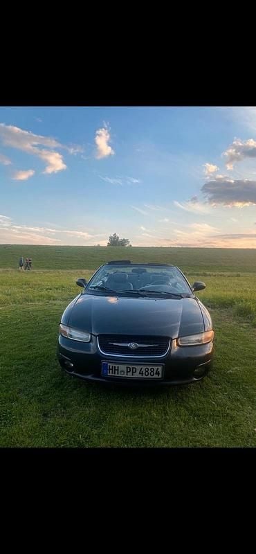 Schwarz Gebraucht 2000 Chrysler Stratus Cabrio | 450 € (Superpreis) - Bild 1/4