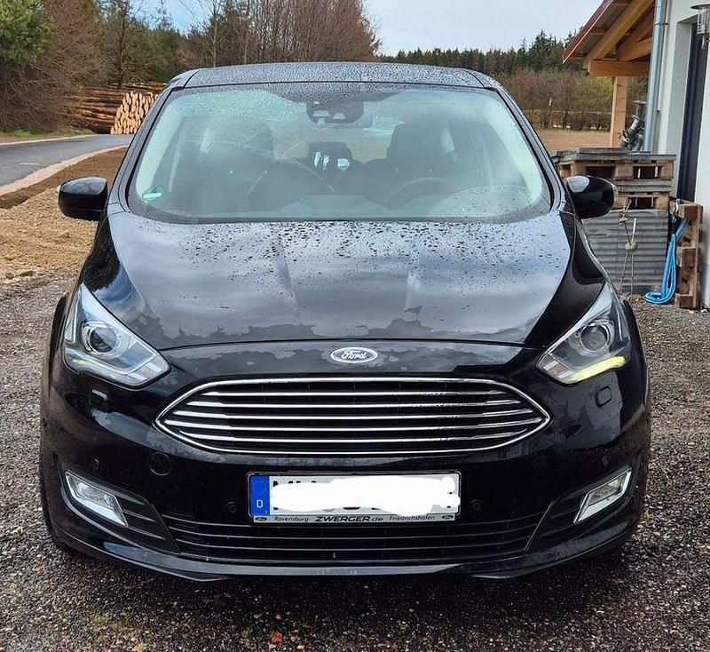Gebraucht Ford C-MAX Titanium 150 PS (110 kW) 2018 Schwarz Van / Kleinbus