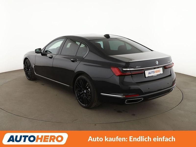 Gebraucht BMW 740 Shadowline 340 PS (250 kW) 2021 Schwarz Limousine
