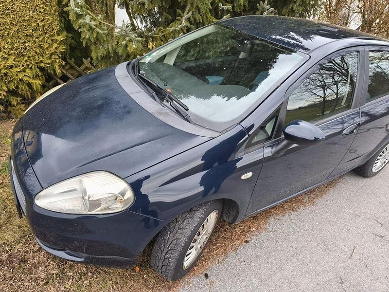 Gebraucht Fiat Punto Active 65 PS (47 kW) 2006 Blau Kleinwagen