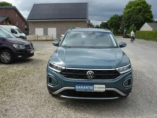 Gebraucht VW T-Roc Life 116 PS (85 kW) 2022 Petroleum blue metallic SUV