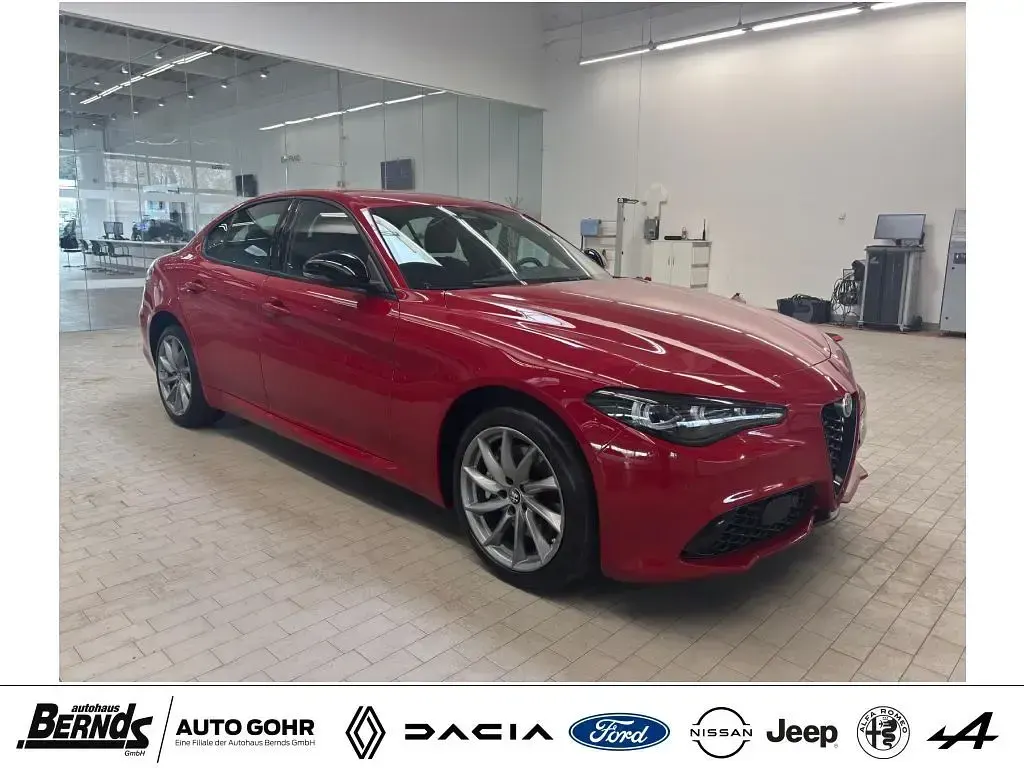 Gebraucht Alfa Romeo Giulia Sprint 280 PS (205 kW) 2024 Rot Limousine