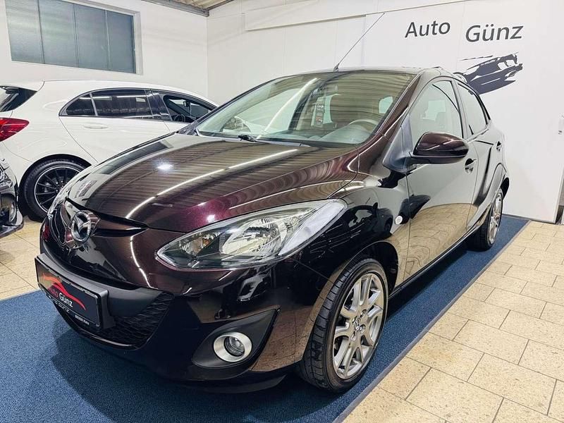Usata Mazda 2 Edition 84 CV (61 kW) 2012 Marrone Utilitaria