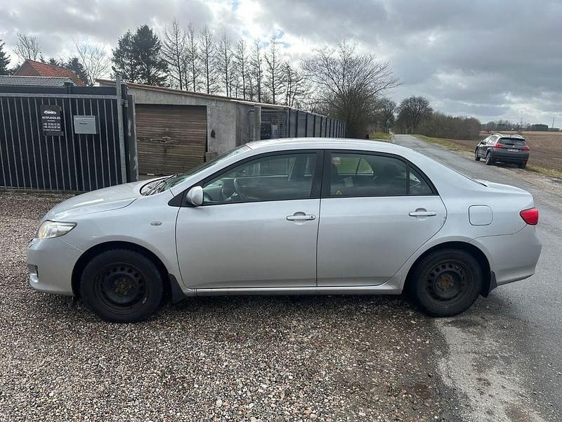 Gebraucht Toyota Corolla 124 PS (91 kW) 2009 Grau Limousine