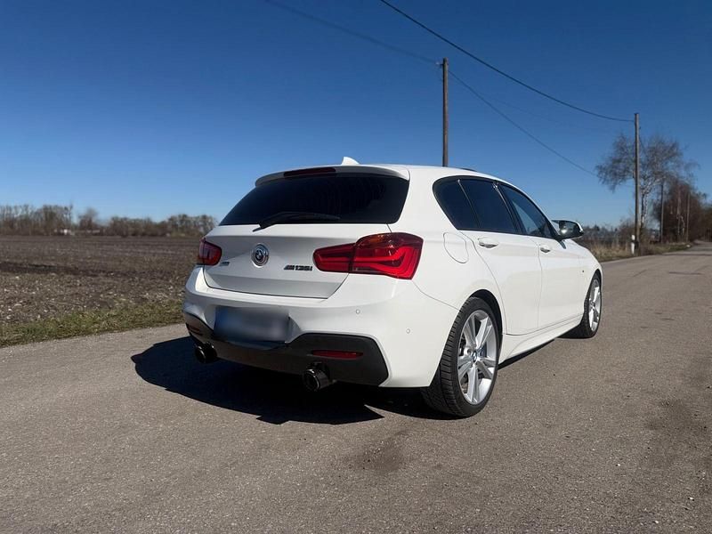 Gebraucht BMW M135 Shadowline 326 PS (239 kW) 2016 Weiß Kleinwagen