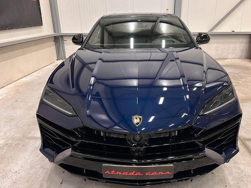 Second-hand Lamborghini Urus 799 CP (587 kW) 2025 Albastru SUV