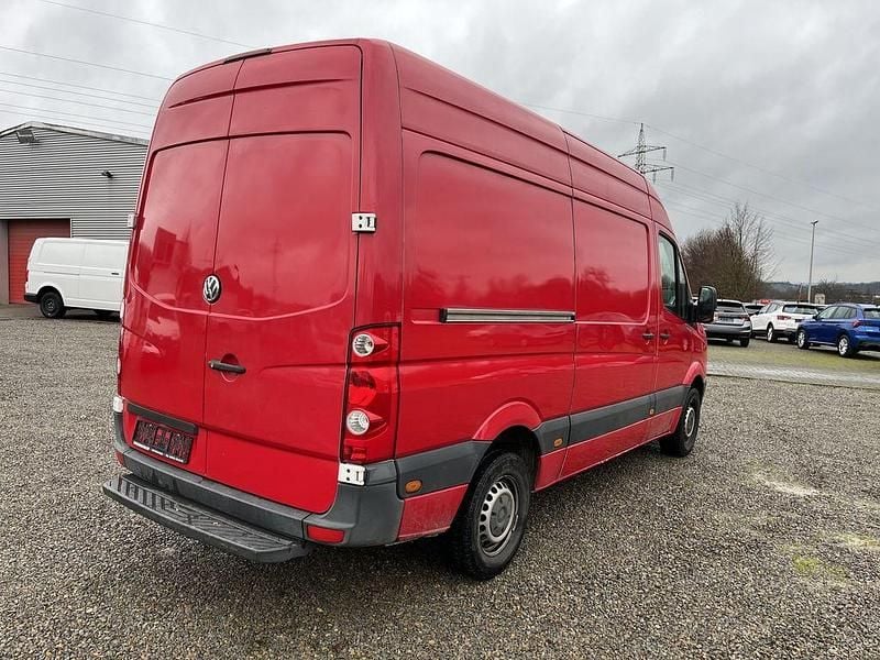 Gebraucht VW Crafter 136 PS (100 kW) 2015 Rot Van