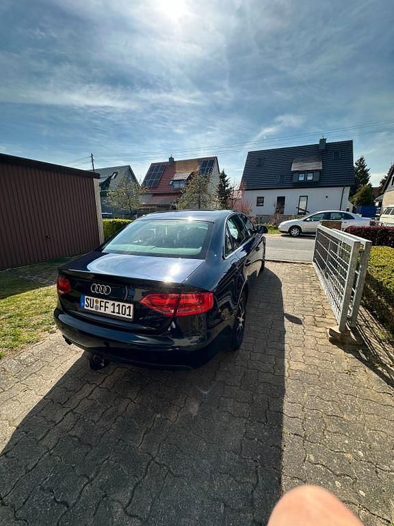 Gebraucht Audi A4 160 PS (117 kW) 2008 Blau Limousine