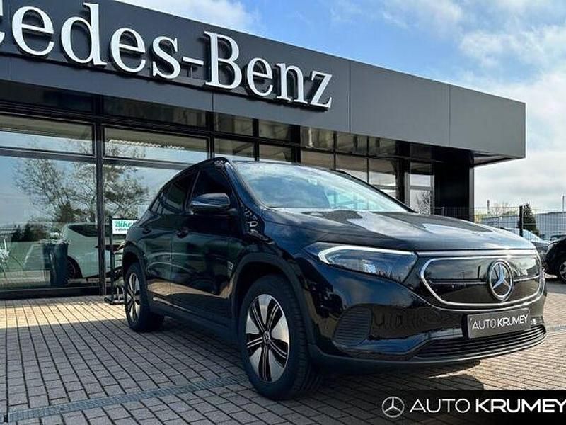 Gebraucht Mercedes EQA250 Progressive 139 kW (190 PS) 2021 Schwarz SUV