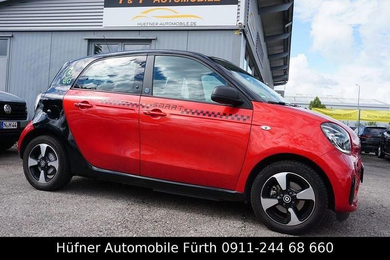 Rot Gebraucht 2020 Smart ForFour Electric Drive Kleinwagen | 10.555 € (Fairer Preis) - Bild 1/4