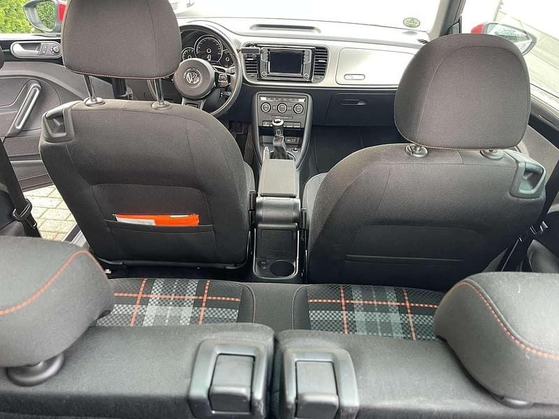 Gebraucht VW Beetle CLUB 105 PS (77 kW) 2015 Grau Kleinwagen