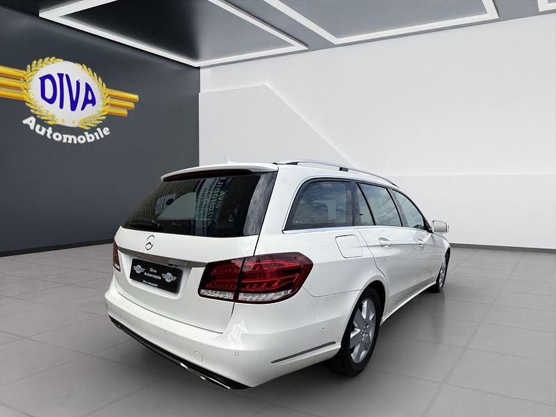 Gebraucht Mercedes E200 Avantgarde 184 PS (135 kW) 2016 Weiß Limousine