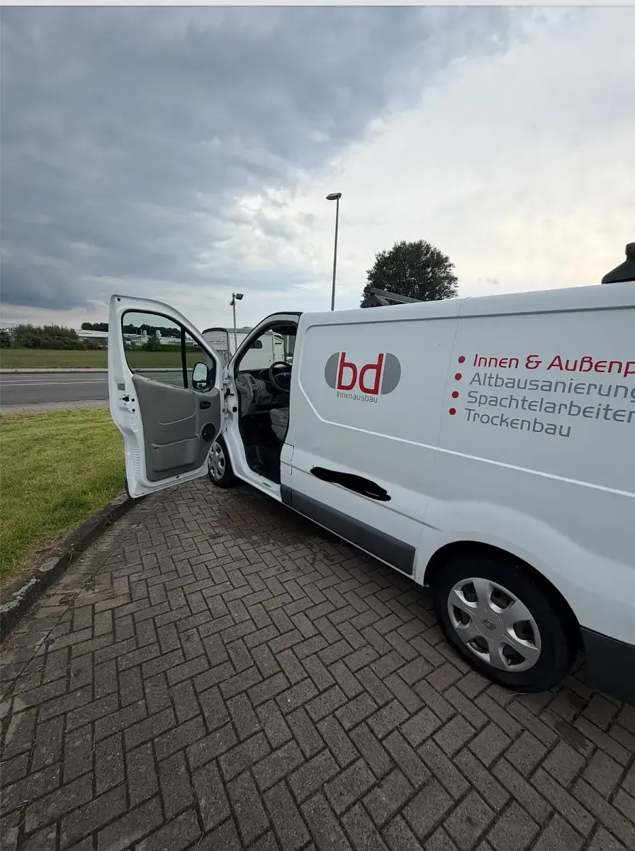 Gebraucht Renault Trafic 114 PS (83 kW) 2013 Weiß Van / Kleinbus