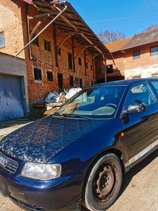 Gebraucht Audi A3 90 PS (66 kW) 1999 Blau Kleinwagen