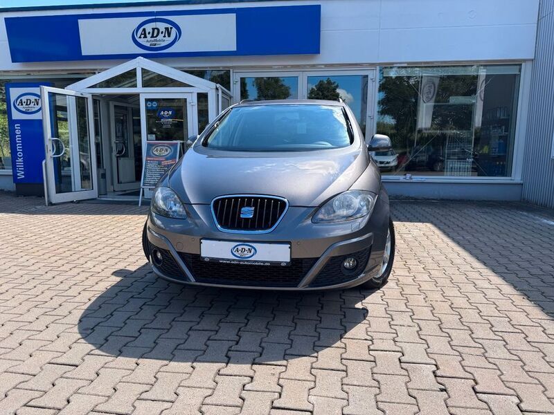 Grau Gebraucht 2014 Seat Altea XL 4You Van / Kleinbus | 6.250 € (Fairer Preis) - Bild 1/4