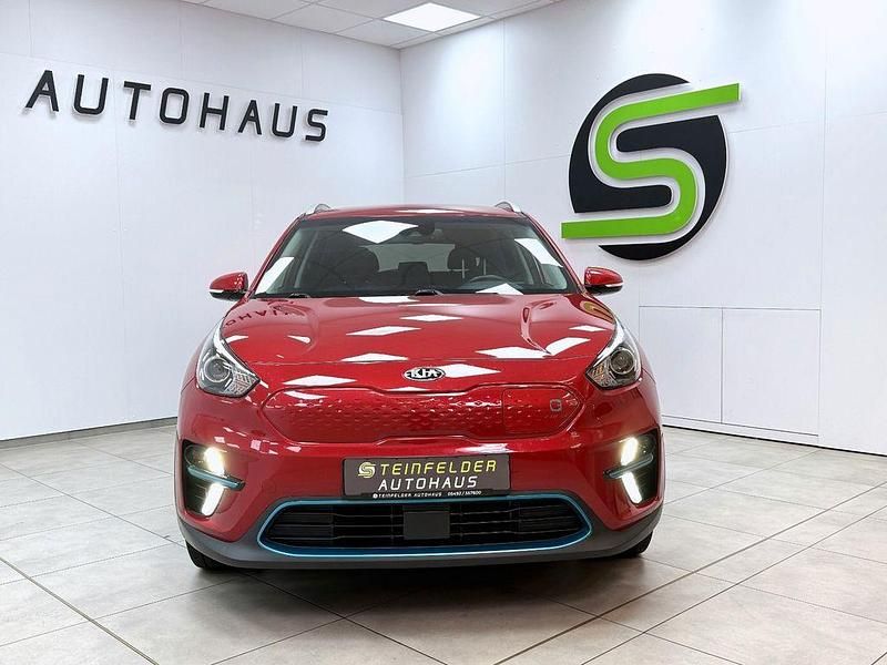 Gebraucht Kia Niro Vision 150 kW (204 PS) 2020 Rot SUV