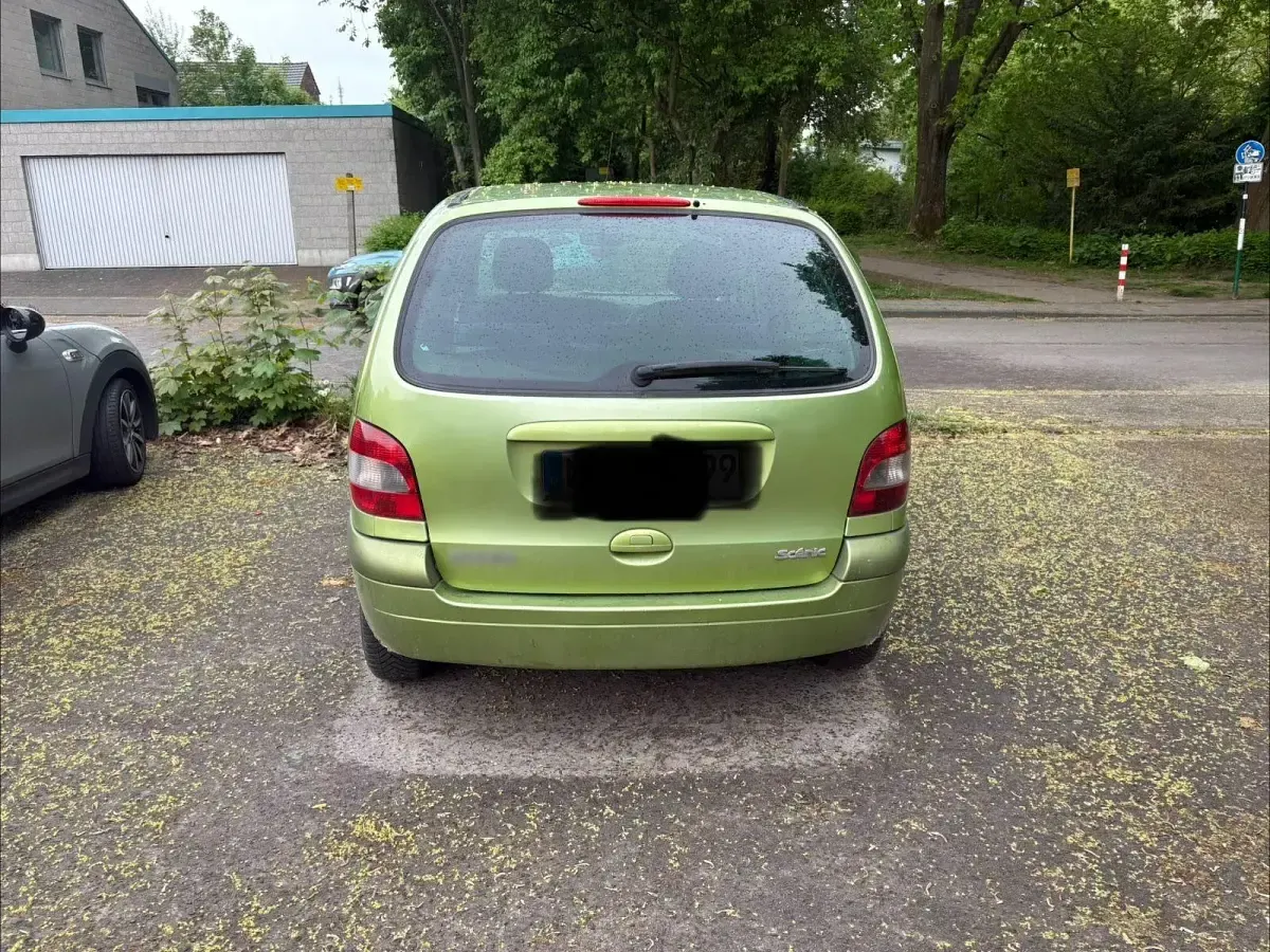 Gebraucht Renault Scénic Authentique 95 PS (69 kW) 2002 Grün Van / Kleinbus