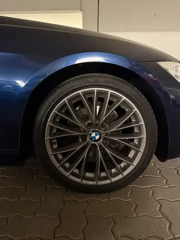 Gebraucht BMW 320 Cabriolet Sport Line 170 PS (125 kW) 2012 Blau Cabrio
