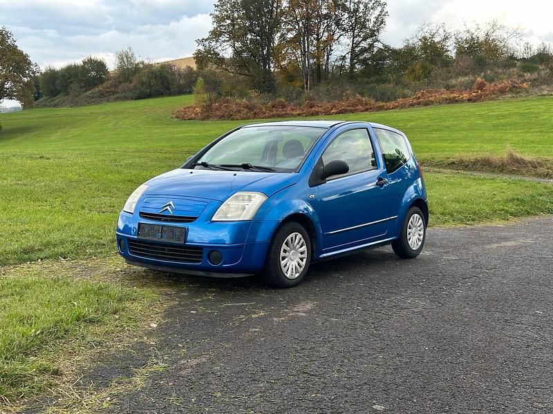 Blau Gebraucht 2007 Citroën C2 Kleinwagen | 1.900 € (Fairer Preis) - Bild 1/4