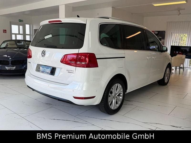 Gebraucht VW Sharan Life 140 PS (102 kW) 2014 Weiß Van / Kleinbus