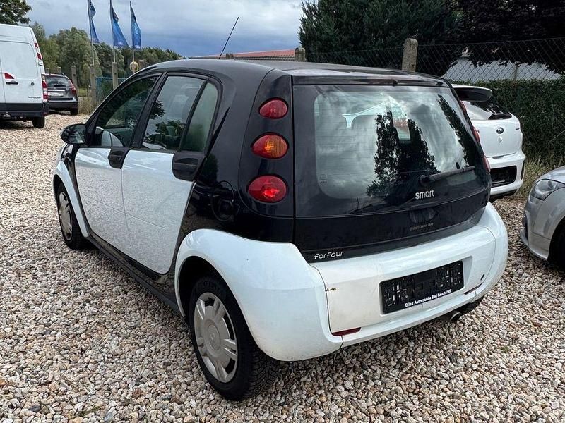 Gebraucht Smart ForFour 64 PS (47 kW) 2006 Schwarz Kleinwagen