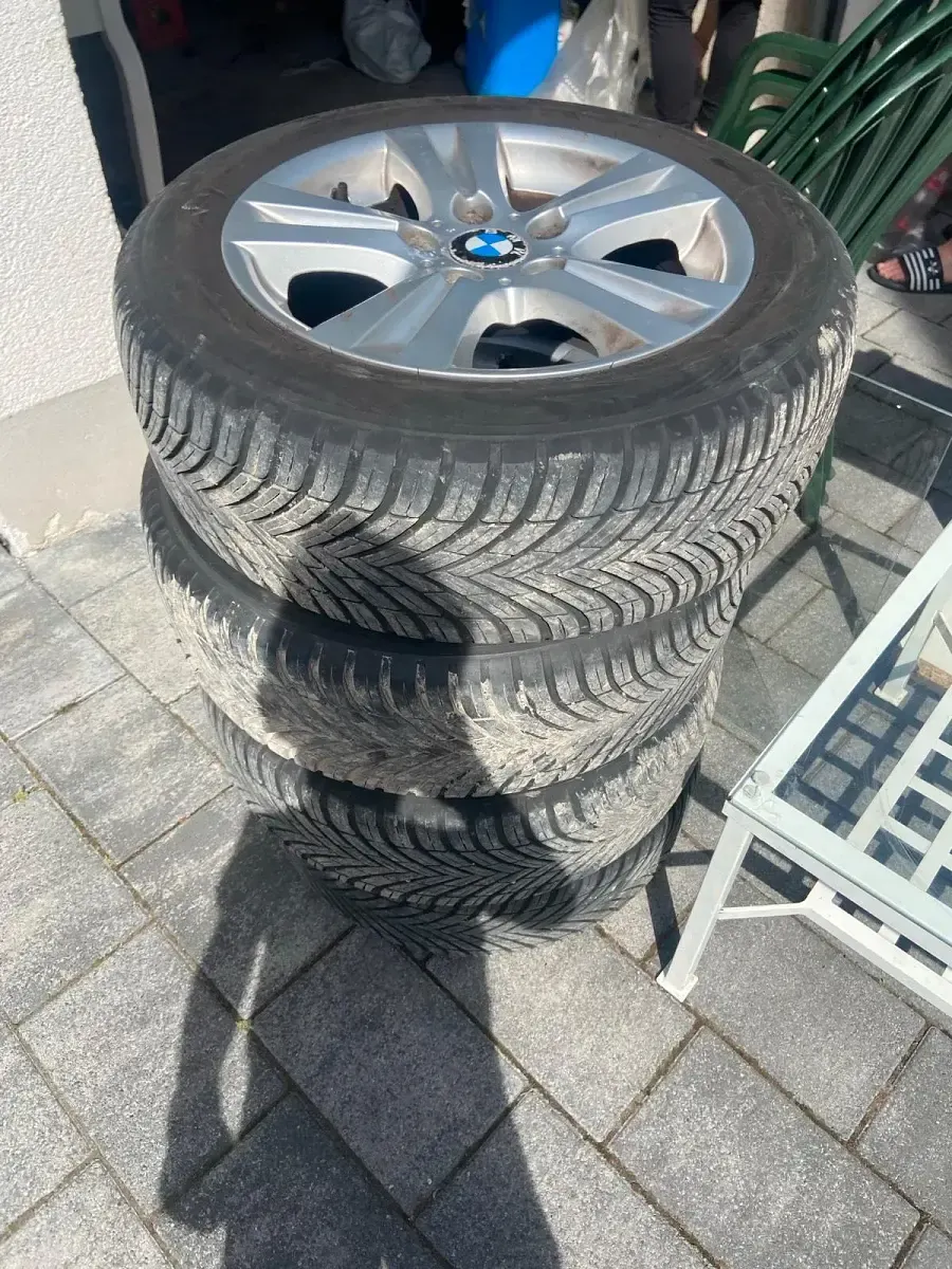Gebraucht BMW 116 116 PS (85 kW) 2011 Schwarz Kleinwagen