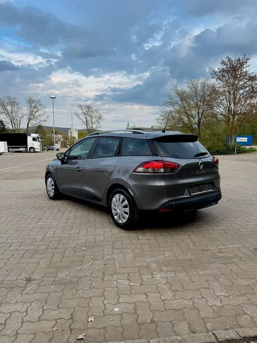 Gebraucht Renault Clio GrandTour Expression 75 PS (55 kW) 2014 Grau Kombi