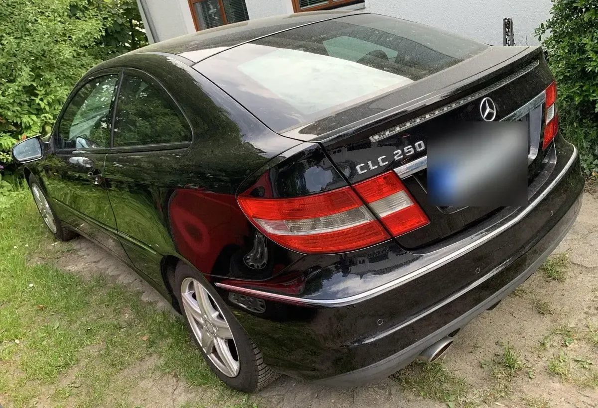 Gebraucht Mercedes CLC250 204 PS (150 kW) 2010 Schwarz Kleinwagen