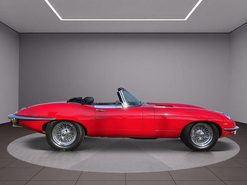 Gebraucht Jaguar E-Type 209 PS (153 kW) 1972 Rot Cabrio