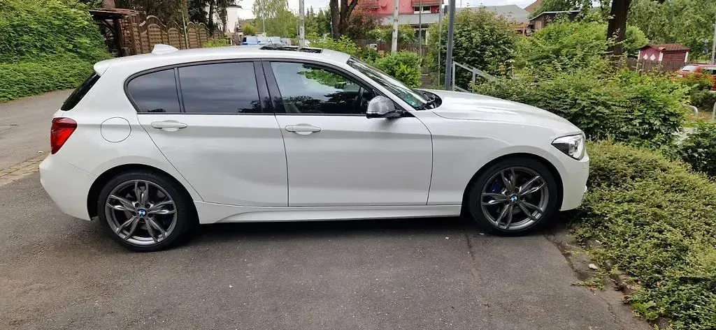 Gebraucht BMW M135 Performance 320 PS (235 kW) 2013 Weiß Kleinwagen
