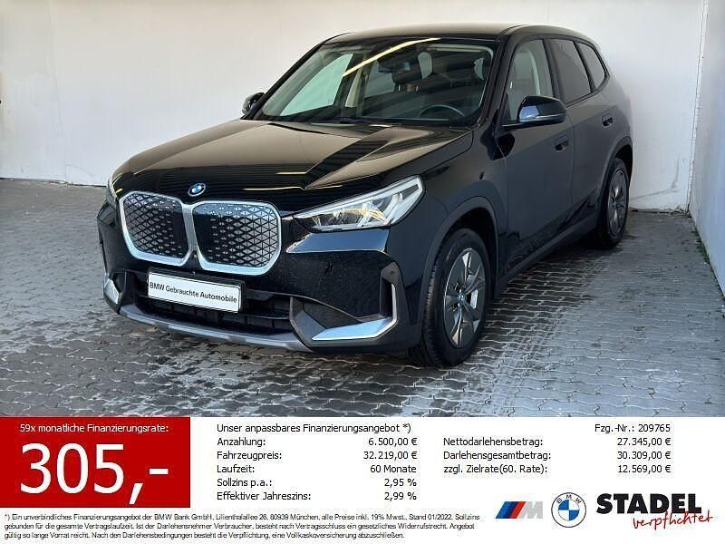 Gebraucht BMW iX1 Performance 225 kW (306 PS) 2023 Schwarz uni SUV