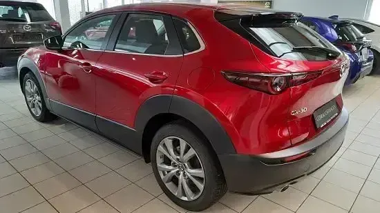 Gebraucht Mazda CX-30 122 PS (89 kW) 2023 Magmarot metallic SUV