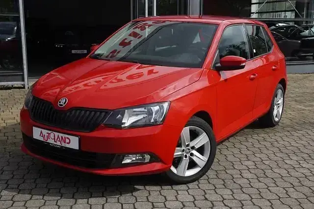 Gebraucht Skoda Fabia Active 75 PS (55 kW) 2018 Rot Limousine