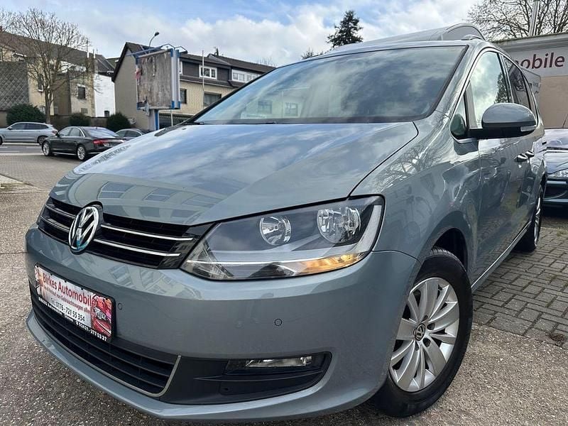 Gebraucht VW Sharan 136 PS (100 kW) 2013 Blau Van / Kleinbus